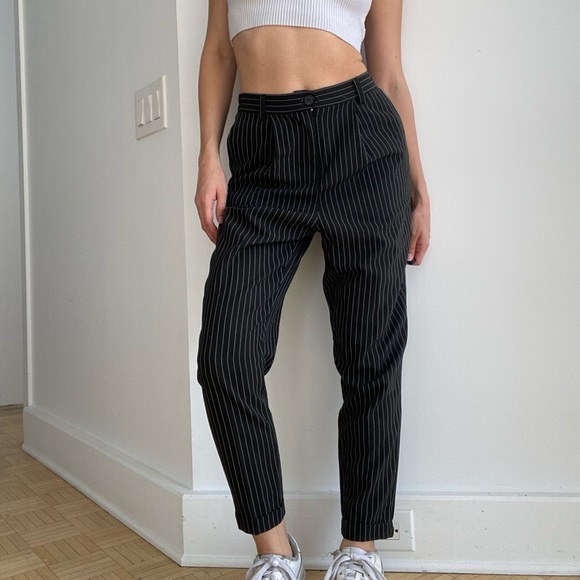 **SOLD DO NOT BUY ** Cutest midrise pinstripe trousers/ pants!! - Picture 4 of 15